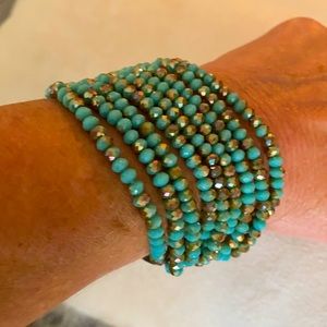 NEW Women’s Beautiful Bracelet